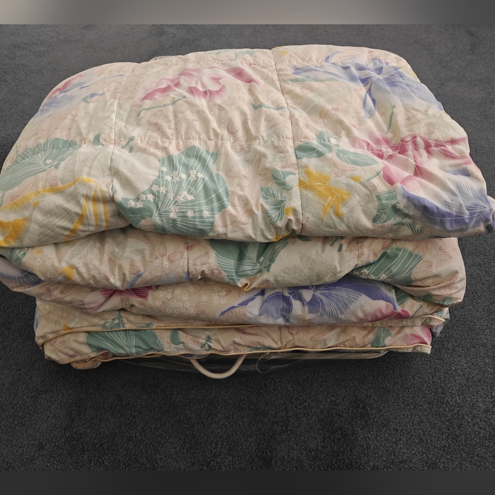 Winter down comforter king size
